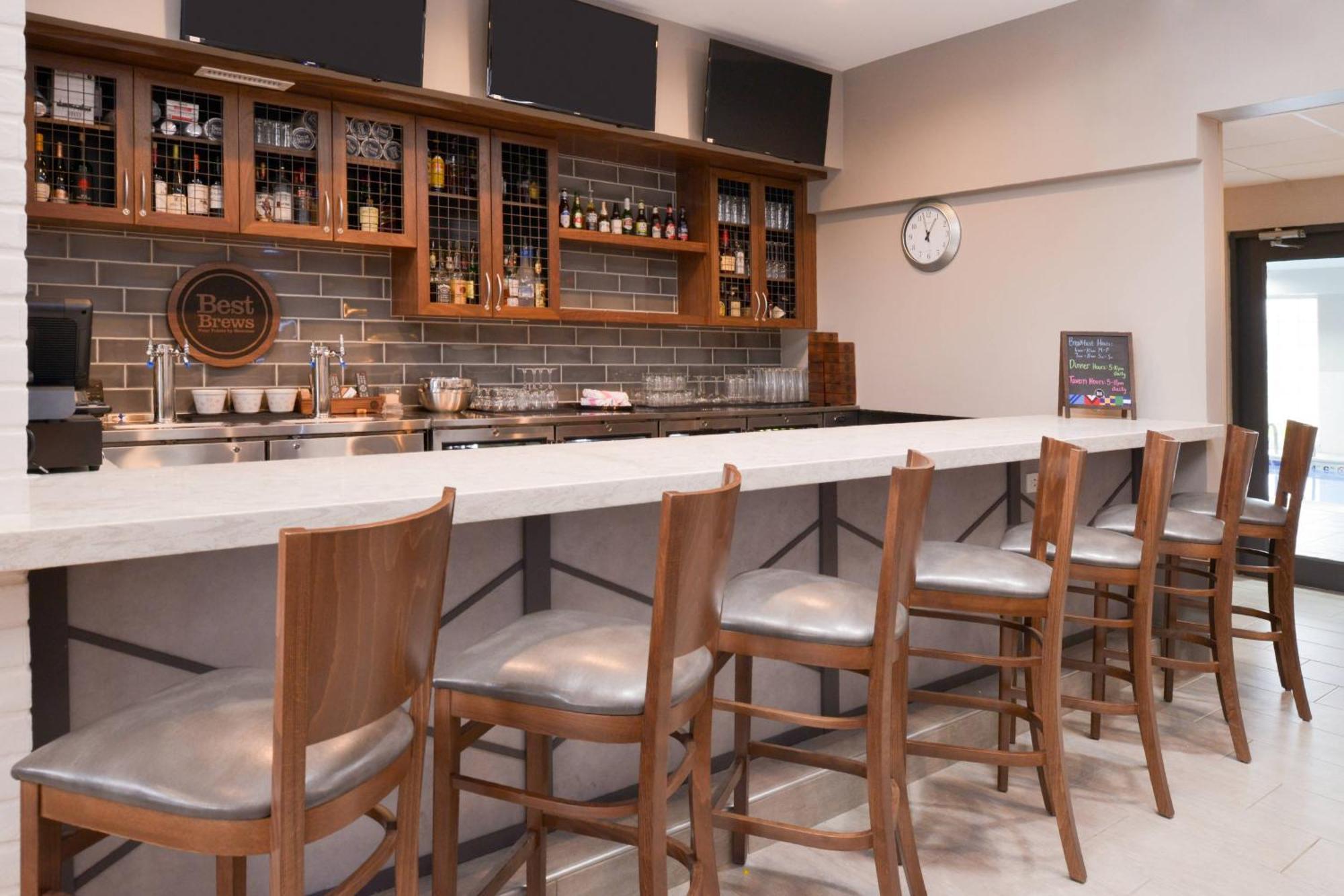 포 포인츠 바이 쉐라톤 마운트 프로스펙트 오헤어 Mount Prospect 외부 사진